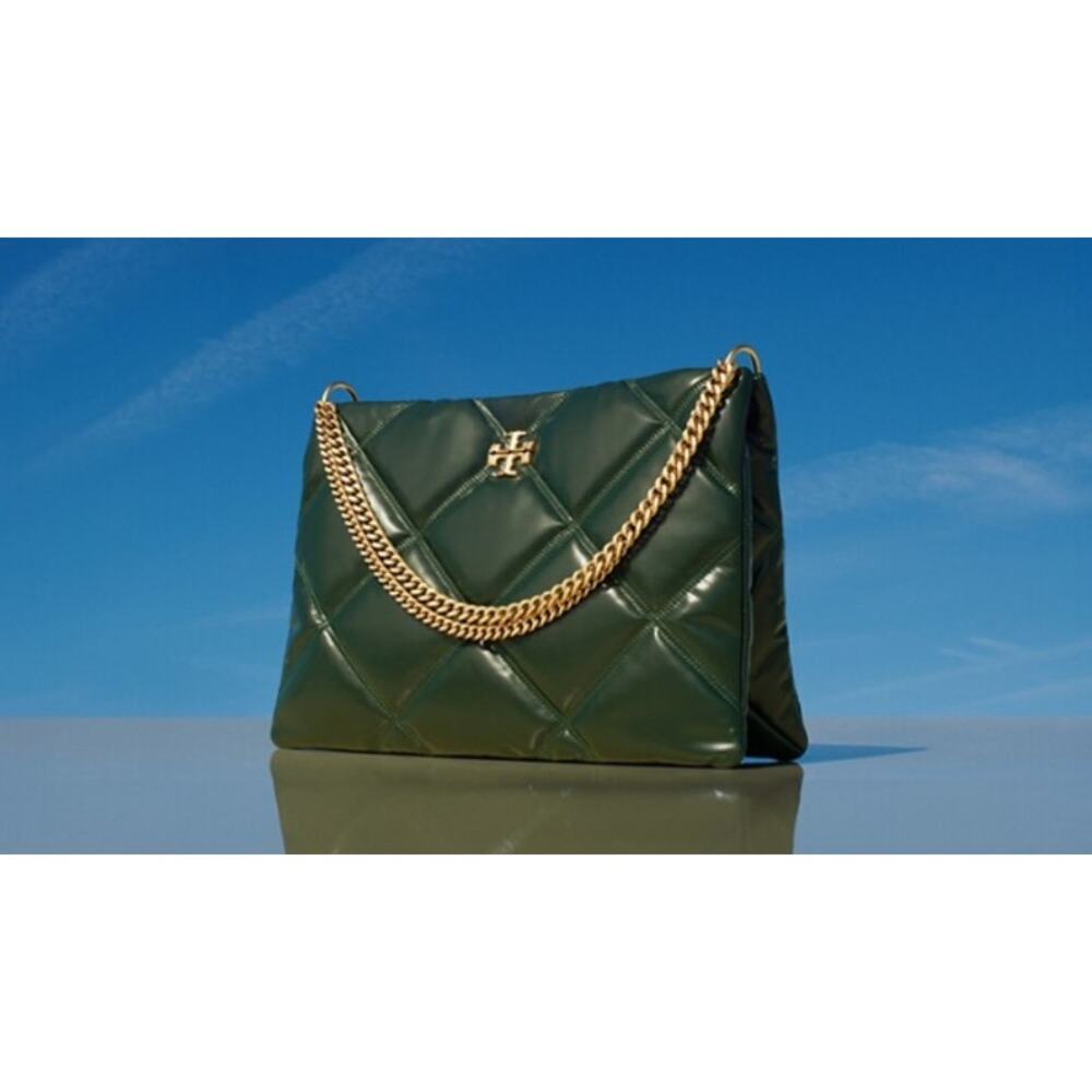 Tory Burch Kira Diamond Quilted Leather Hobo Bag in Green